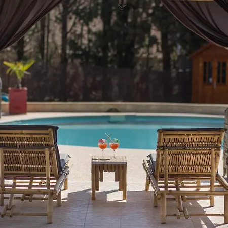 El Sama-in , Piscine Chauffee *